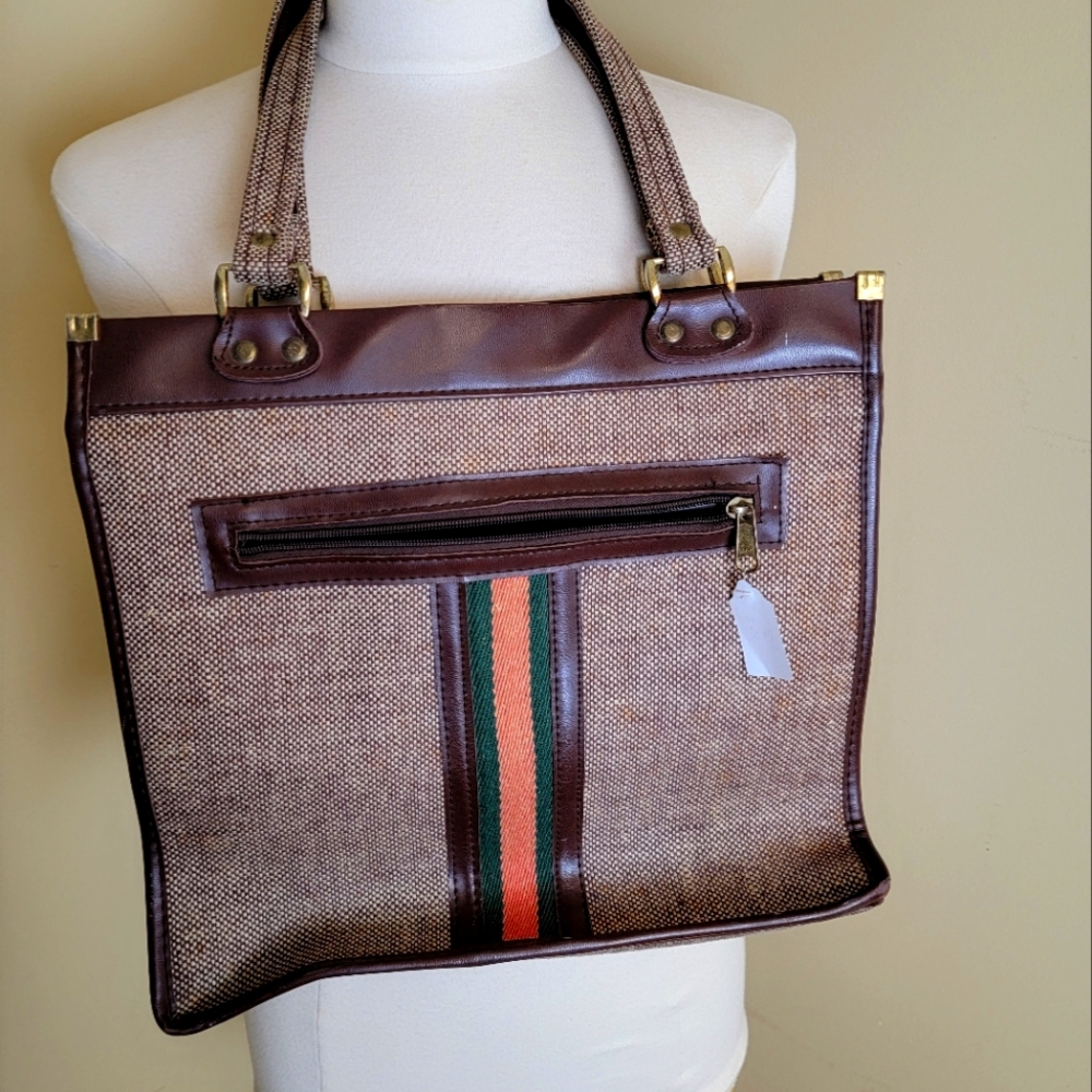 Vintage golf tote bag. Ykk zippers. Genuine leather.
